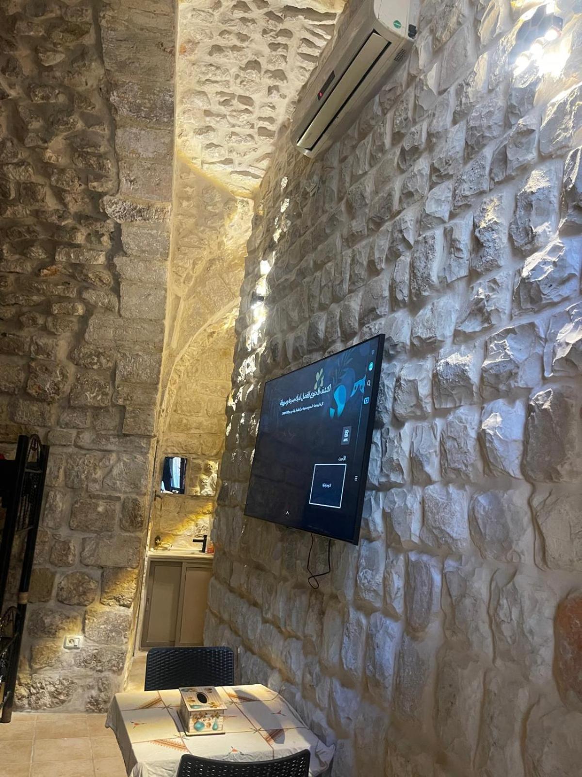 Bab El-Silsileh Hostel Йерусалим Екстериор снимка