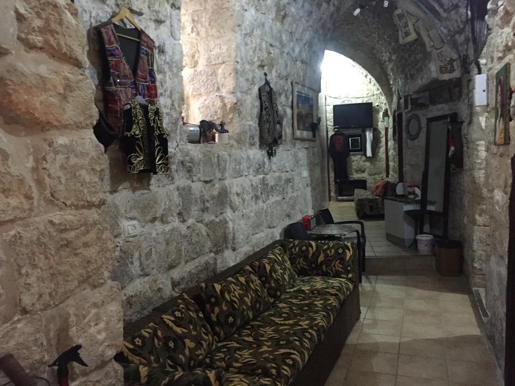 Bab El-Silsileh Hostel Йерусалим Екстериор снимка